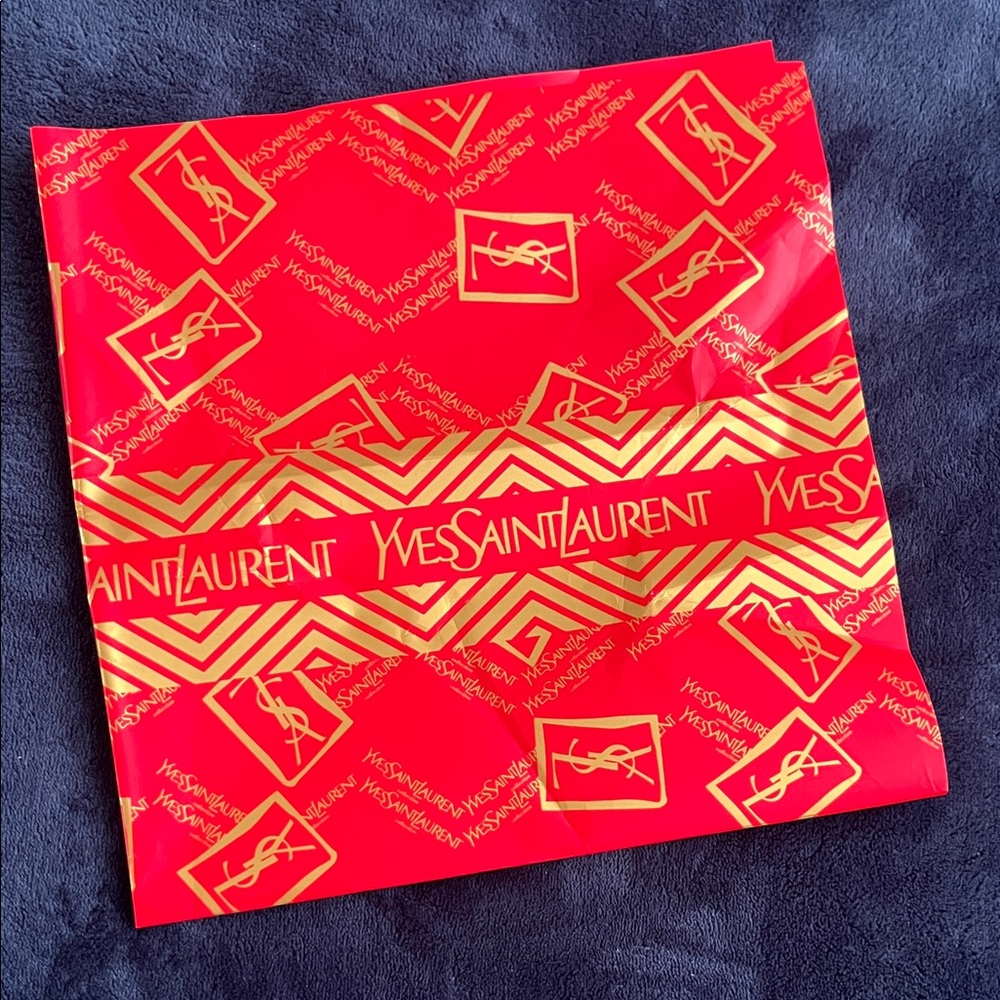28# Yves Saint Laurent Red and Gold Gift Wrap Paper  ❤️❤️❤️